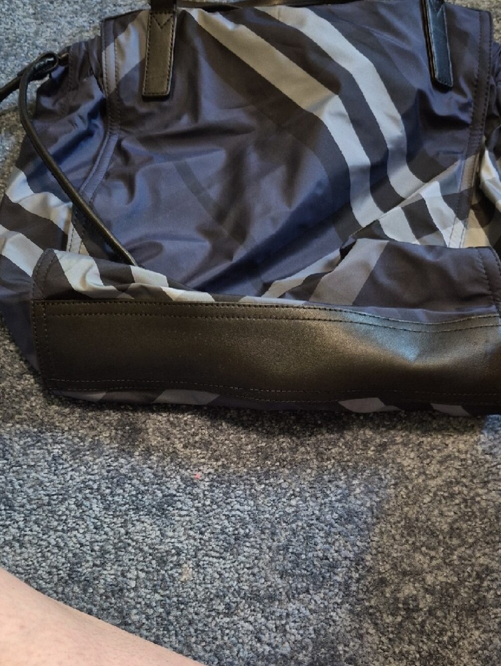 Burberry Nylon Tote Euc - Picture 6 of 8
